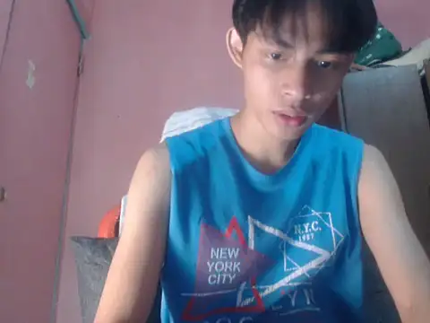 Snapshot of Kyoshi_19 chatting on April 24, 2026, 10:06 am Kyoshi 19 online show from April 24, 2026, 10:06 am