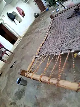 RAYI Queen 3 online show from February 6, 2026, 9:16 am