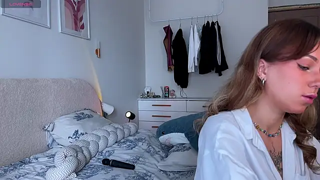 Snapshot of Eva_Collinss chatting on July 7, 2026, 2:14 am Eva Collinss online show from July 7, 2026, 2:14 am