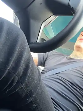 Snapshot of X_es_SL chatting on October 15, 2025, 8:44 am X es SL online show from October 15, 2025, 8:44 am