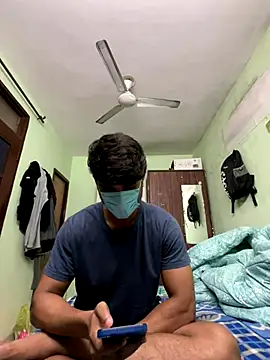 Mr Cajonny0 online show from December 14, 2025, 1:06 pm