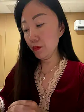 xiaomei-11 online show from October 22, 2025, 12:26 pm