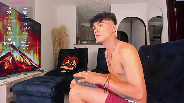 Snapshot of Steven_baby69 chatting on November 18, 2025, 5:55 am Steven baby69 online show from November 18, 2025, 5:55 am