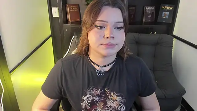 Snapshot of Maxxxine1 chatting on September 20, 2025, 3:17 pm Maxxxine1 online show from September 20, 2025, 3:17 pm