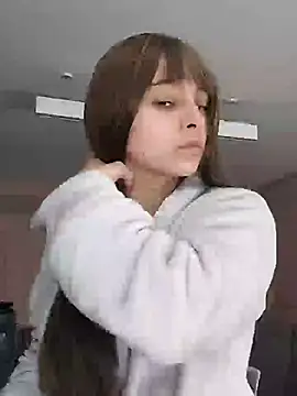 Aurora blaack online show from September 21, 2025, 4:34 pm