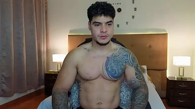 Snapshot of Steven_Velez chatting on April 24, 2026, 2:13 am Steven Velez online show from April 24, 2026, 2:13 am