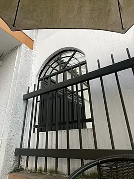 Sallem Pink online show from March 25, 2026, 11:09 am