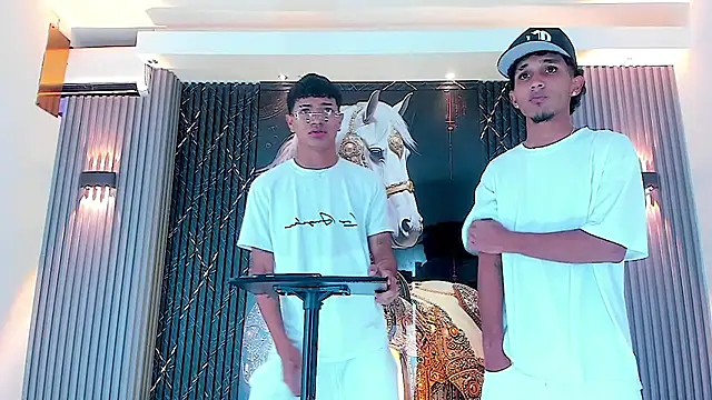 Snapshot of Dominic_Max_ chatting on October 26, 2025, 10:15 am Dominic Max  online show from October 26, 2025, 10:15 am