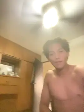 Snapshot of EmilianoPerex chatting on September 27, 2025, 8:26 pm EmilianoPerex online show from September 27, 2025, 8:26 pm