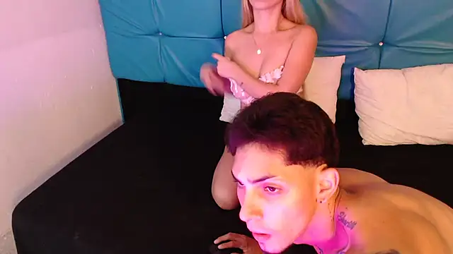 Bunny Petit online show from December 15, 2025, 8:36 pm