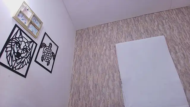 abbypratt online show from November 4, 2025, 7:06 pm