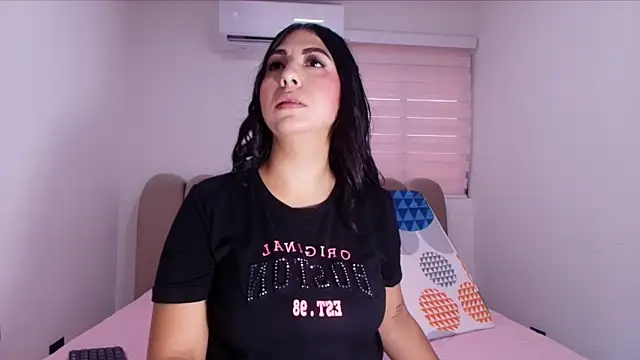 abbypratt online show from December 1, 2025, 7:15 pm