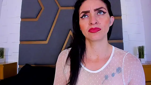 MeganHoffmaan online show from October 25, 2025, 11:53 am