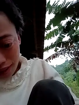 Snapshot of optra34 chatting on December 1, 2025, 11:27 pm optra34 online show from December 1, 2025, 11:27 pm