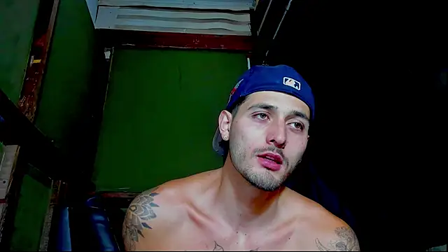 alejo  323   online show from July 6, 2026, 2:51 am