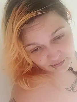 Snapshot of Jynxthefoxyfuck chatting on September 18, 2025, 2:42 pm Jynxthefoxyfuck online show from September 18, 2025, 2:42 pm