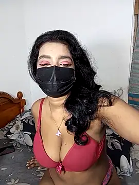 Darkchocosl8 online show from April 15, 2026, 8:20 pm