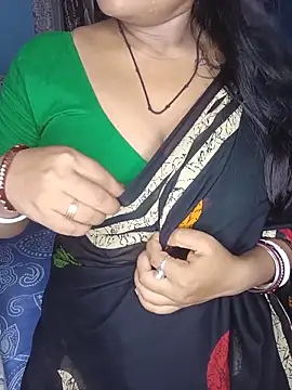 Snapshot of Naughty-Chaaya chatting on May 19, 2026, 5:42 pm Naughty-Chaaya online show from May 19, 2026, 5:42 pm