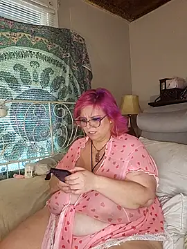 g0lden are0las89 online show from October 4, 2025, 9:49 pm