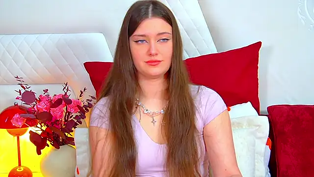 JessicaJewells online show from April 18, 2026, 6:27 am