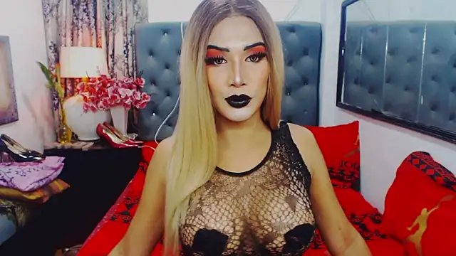 Snapshot of Mistress4fun chatting on November 13, 2025, 12:09 pm Mistress4fun online show from November 13, 2025, 12:09 pm