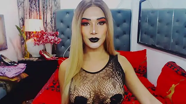 Snapshot of Mistress4fun chatting on November 30, 2025, 5:30 am Mistress4fun online show from November 30, 2025, 5:30 am