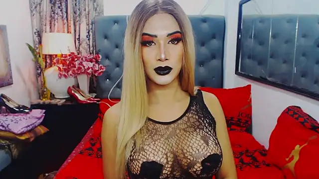 Snapshot of Mistress4fun chatting on February 6, 2026, 8:10 am Mistress4fun online show from February 6, 2026, 8:10 am