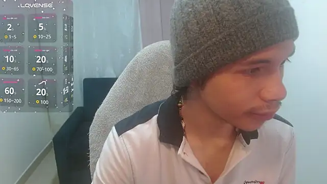 Xoxo Smiles online show from April 20, 2026, 1:56 pm