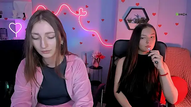 Snapshot of eva_smiith_ chatting on February 9, 2026, 7:06 am eva smiith online show from February 9, 2026, 7:06 am