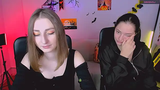 eva smiith  online show from October 31, 2025, 7:16 am