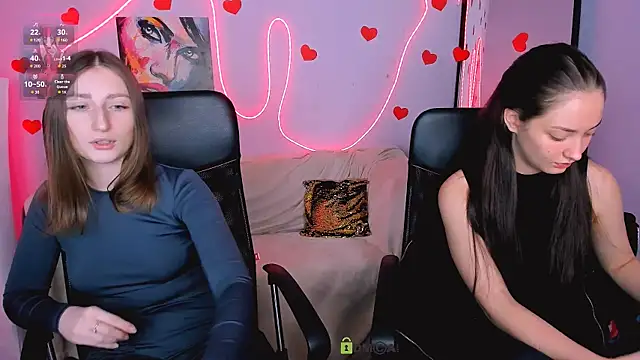 Snapshot of eva_smiith_ chatting on February 19, 2026, 6:43 am eva smiith online show from February 19, 2026, 6:43 am