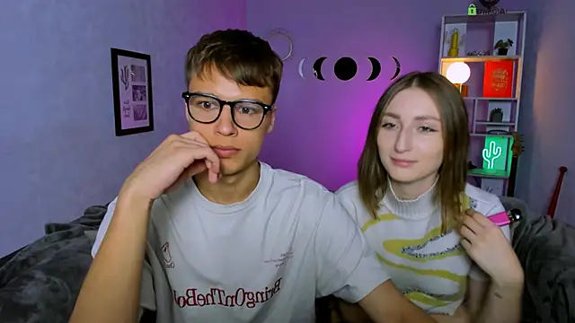 eva smiith  online show from September 14, 2025, 5:41 am