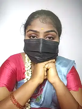 Snapshot of Tamil_Princess12 chatting on May 30, 2026, 8:03 pm Tamil Princess12 online show from May 30, 2026, 8:03 pm