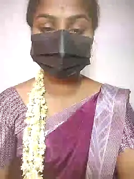 Snapshot of Tamil_Princess12 chatting on May 28, 2026, 6:47 pm Tamil Princess12 online show from May 28, 2026, 6:47 pm