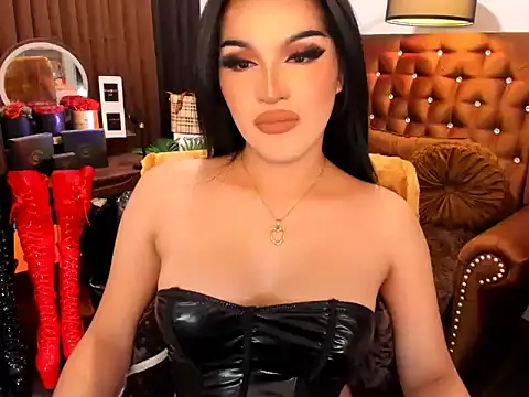 Snapshot of devongarcia chatting on July 6, 2026, 5:04 pm devongarcia online show from July 6, 2026, 5:04 pm