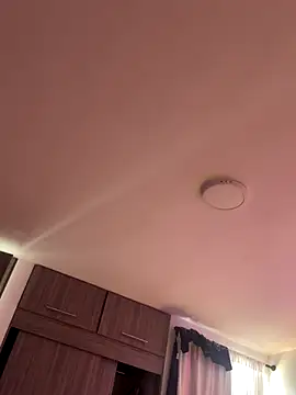 Snapshot of emma-conti2 chatting on December 3, 2025, 3:22 pm emma-conti2 online show from December 3, 2025, 3:22 pm