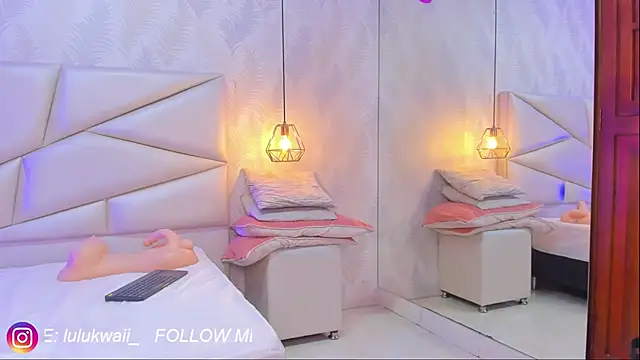 lulukawai16 online show from October 2, 2025, 7:17 pm