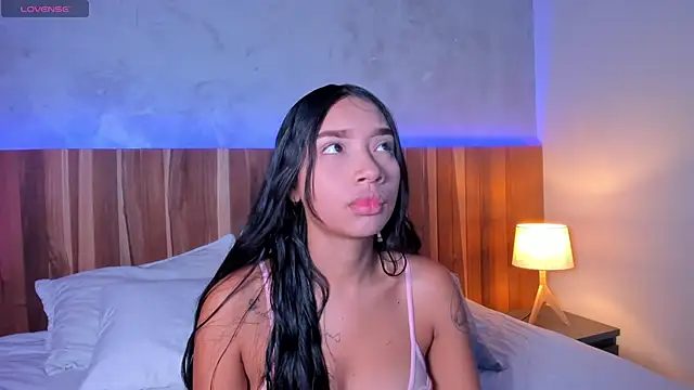 MissPocahontass online show from November 15, 2025, 12:09 pm