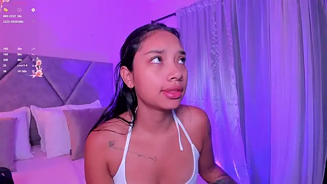 MissPocahontass online show from September 9, 2025, 11:19 am