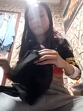 sexhot 22 online show from April 1, 2026, 5:42 am