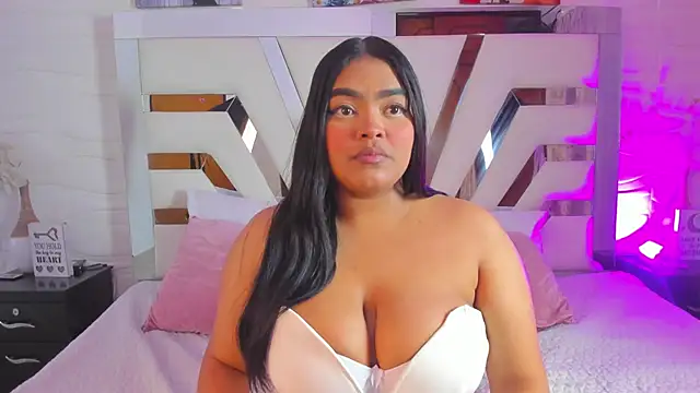 Snapshot of RileyDolly chatting on September 10, 2025, 9:03 pm RileyDolly online show from September 10, 2025, 9:03 pm