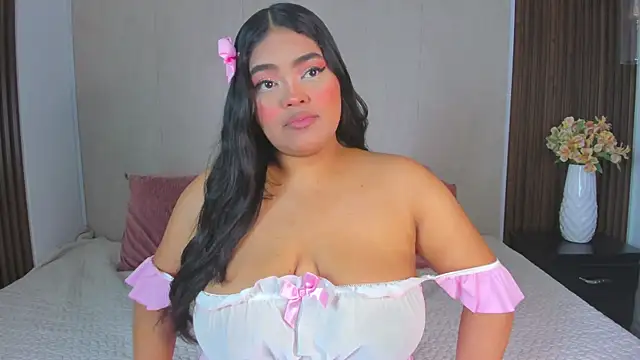 Snapshot of RileyDolly chatting on October 16, 2025, 3:15 am RileyDolly online show from October 16, 2025, 3:15 am