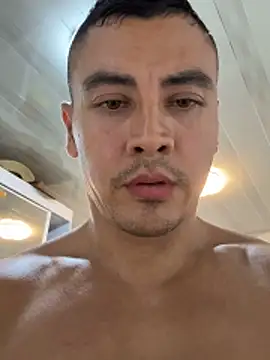 Snapshot of Terra-22cm chatting on April 15, 2026, 1:44 am Terra-22cm online show from April 15, 2026, 1:44 am