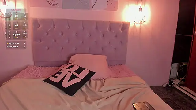 Snapshot of ATENA_JB chatting on November 12, 2025, 4:05 am ATENA JB online show from November 12, 2025, 4:05 am