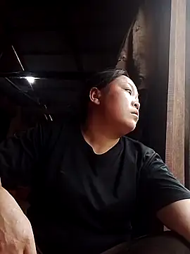 Snapshot of MaySweetb chatting on October 6, 2025, 8:04 am MaySweetb online show from October 6, 2025, 8:04 am