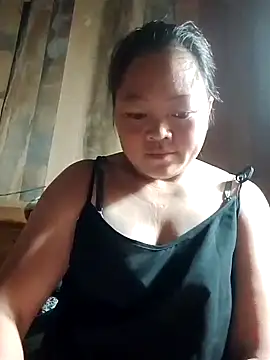 Snapshot of MaySweetb chatting on October 1, 2025, 10:24 pm MaySweetb online show from October 1, 2025, 10:24 pm