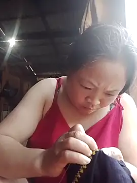 Snapshot of MaySweetb chatting on September 27, 2025, 9:37 am MaySweetb online show from September 27, 2025, 9:37 am