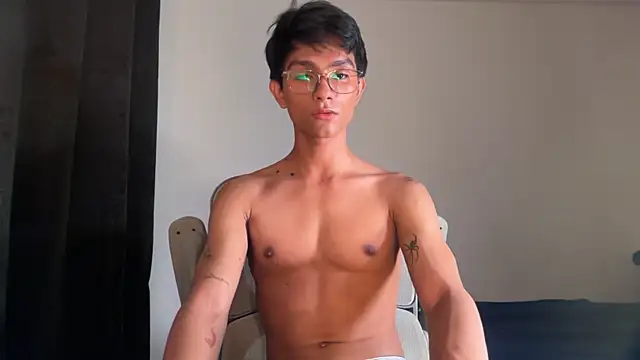 Angel bunny2 online show from November 7, 2025, 3:55 am