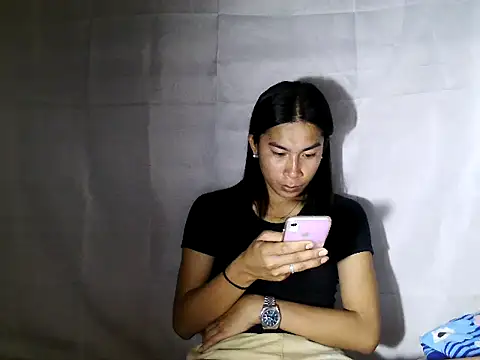 Asian PrettyAle online show from March 12, 2026, 2:06 am