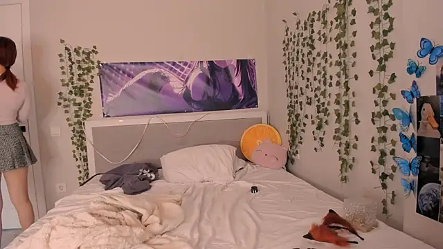 yuna loon online show from November 19, 2025, 6:13 am